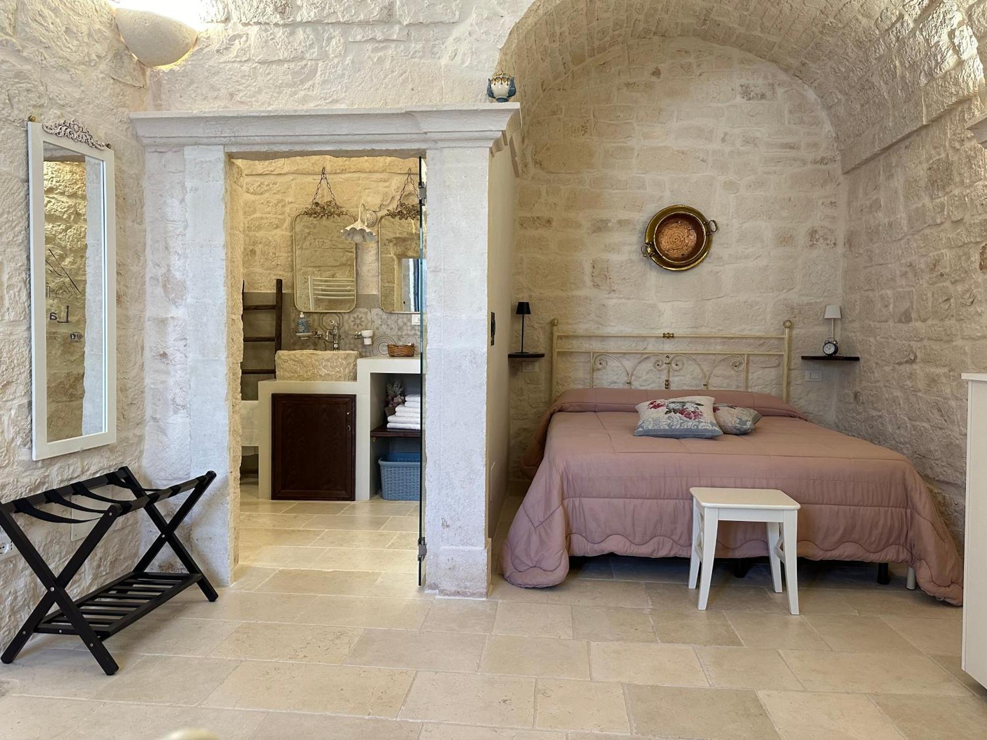 Suite La Petra Ceglie Messapica Buitenkant foto