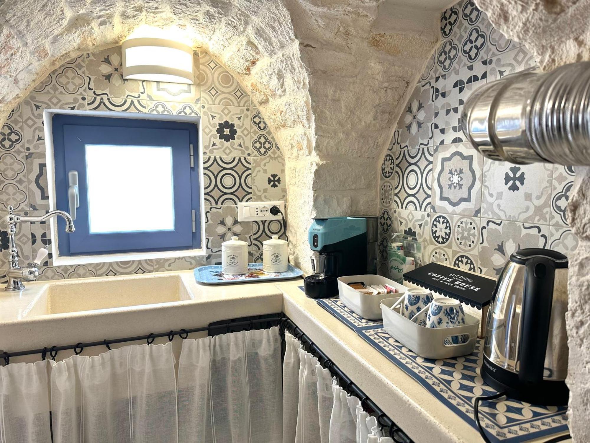 Suite La Petra Ceglie Messapica Buitenkant foto